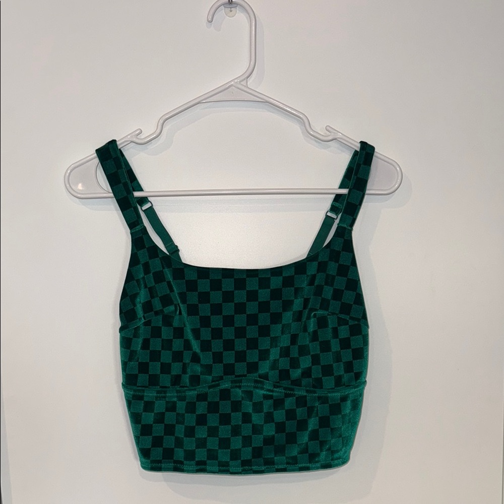 Colsie Green Fitted Crop Tank Top